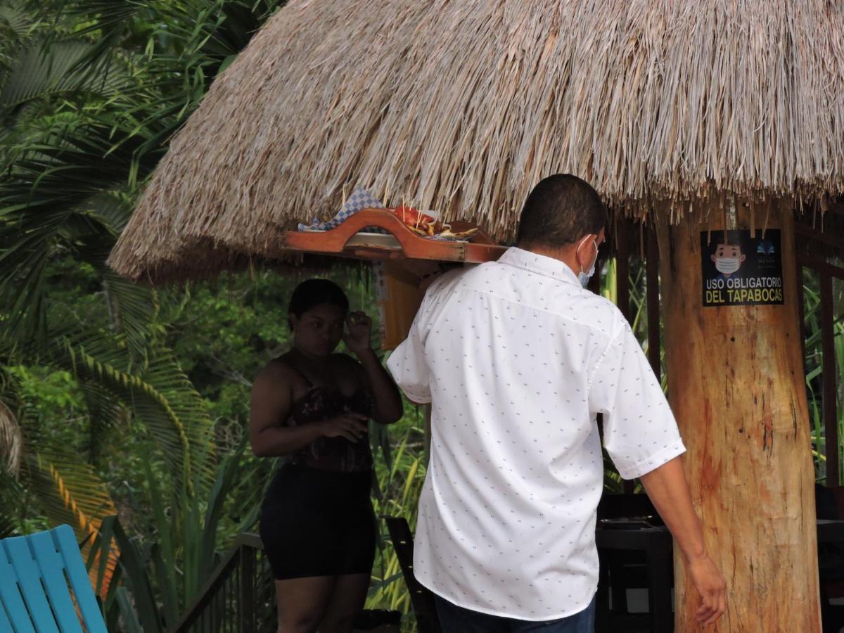Hotel y Restaurante Mesón del Gitano Caucasia Exterior foto